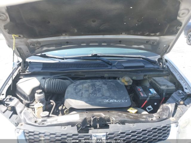 2C4RDGBG2ER282198 Dodge Grand Caravan Se/sxt