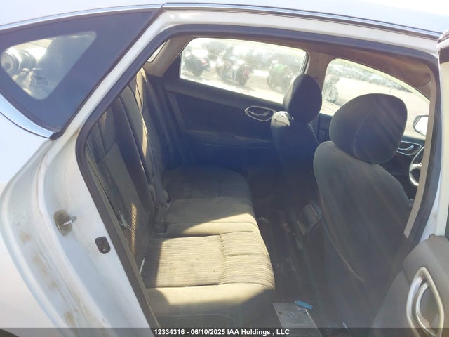 3N1AB7AP4JY251696 Nissan 2018