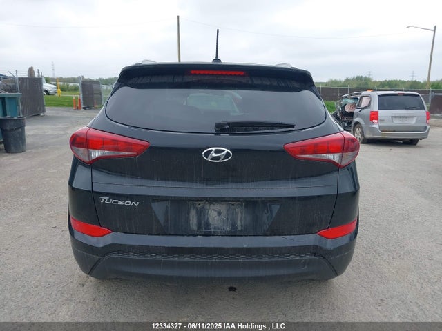 KM8J33A4XGU239763 Hyundai 2016