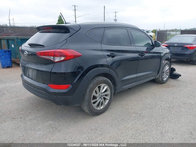 KM8J33A4XGU239763 Hyundai 2016