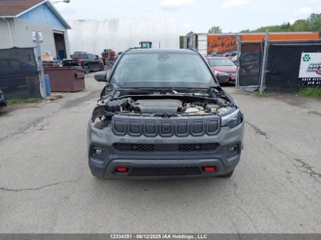 3C4NJDDB2NT156704 Jeep 2022