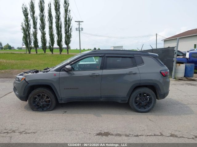 3C4NJDDB2NT156704 Jeep 2022