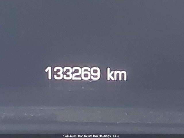 1GKKNRLS5MZ177578 GMC lgx