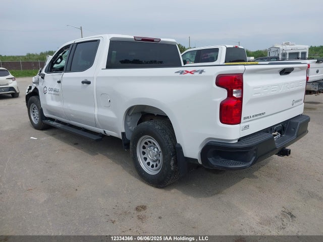 Chevrolet Silverado K1500 2023 1GCUDAED7PZ147705 Image 3