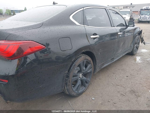 JN1AY1PR1FM180245 Infiniti Q70l