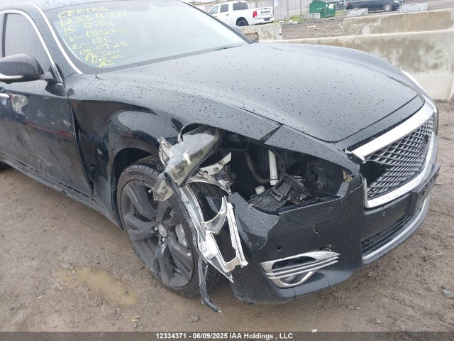 JN1AY1PR1FM180245 Infiniti Q70l