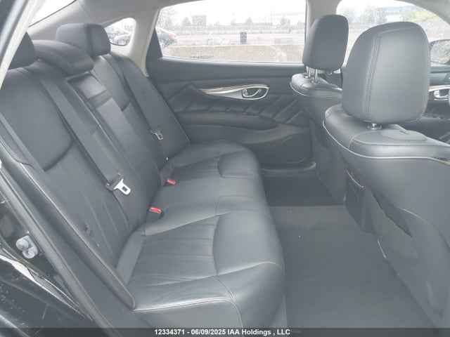 JN1AY1PR1FM180245 Infiniti Q70l