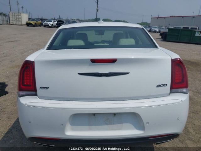 2C3CCASG4PH561297 Chrysler 300 Touring L