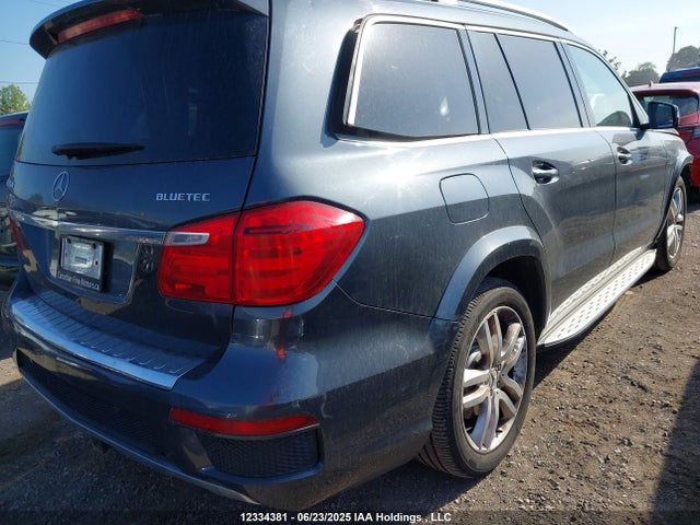 4JGDF2EE1FA460993 Mercedes-Benz Gl-Class
