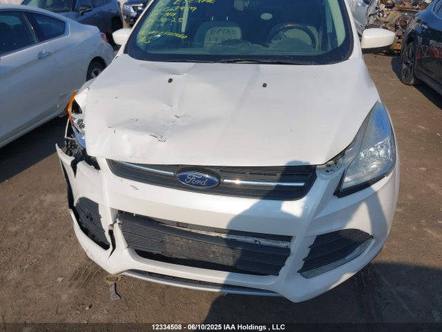 1FMCU9GX6FUC68959 Ford 2015