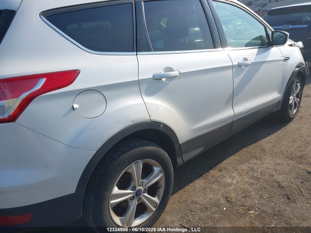 1FMCU9GX6FUC68959 Ford 2015