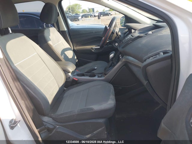1FMCU9GX6FUC68959 Ford 2015