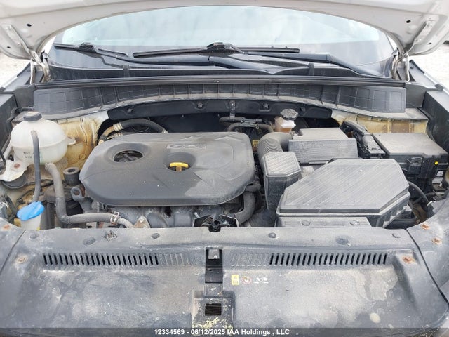 KM8J3CA4XGU154986 Hyundai Tucson