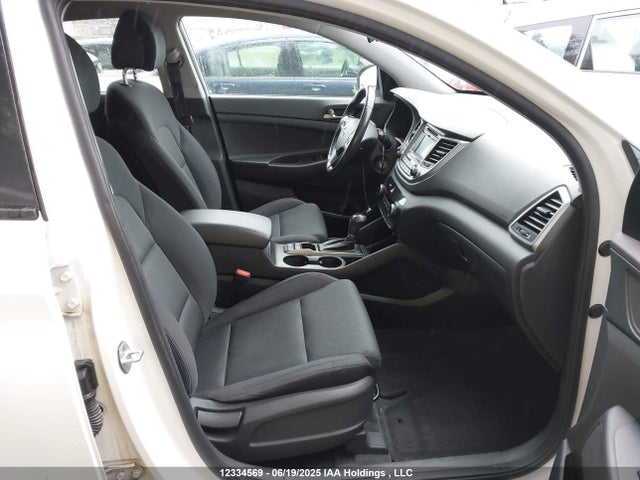 KM8J3CA4XGU154986 Hyundai Tucson