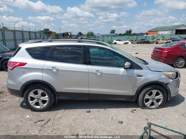 1FMCU9GX5EUA16831 Ford 2014