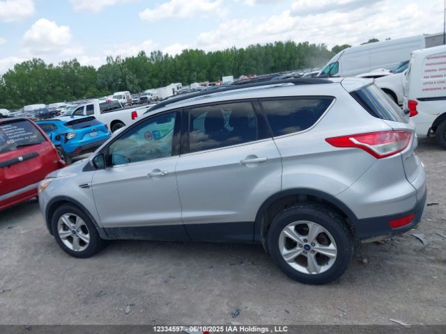 1FMCU9GX5EUA16831 Ford 2014