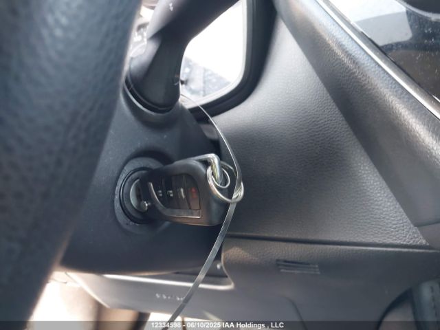 5YFBPMBE4NP306538 Toyota 2zr-fae
