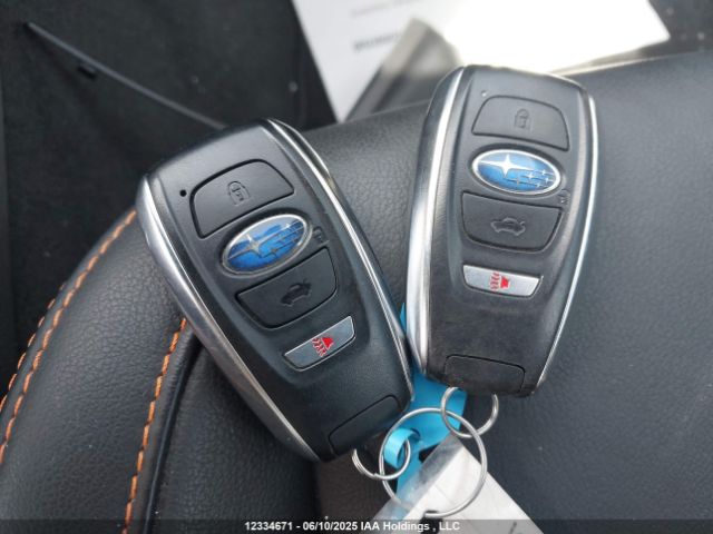 JF2GTHNC9M8306081 Subaru Crosstrek Limited