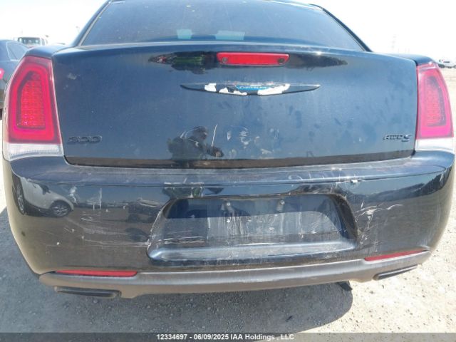 2C3CCAGG8HH653734 Chrysler 300
