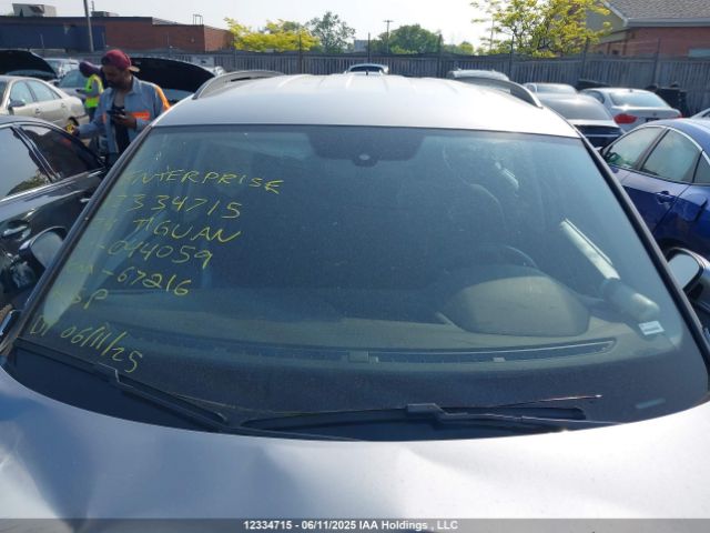 3VVFB7AX3RM044059 Volkswagen tsi