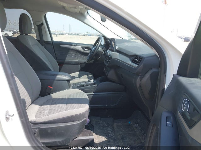 1FMCU0EZ6NUA77542 Ford hev/phev