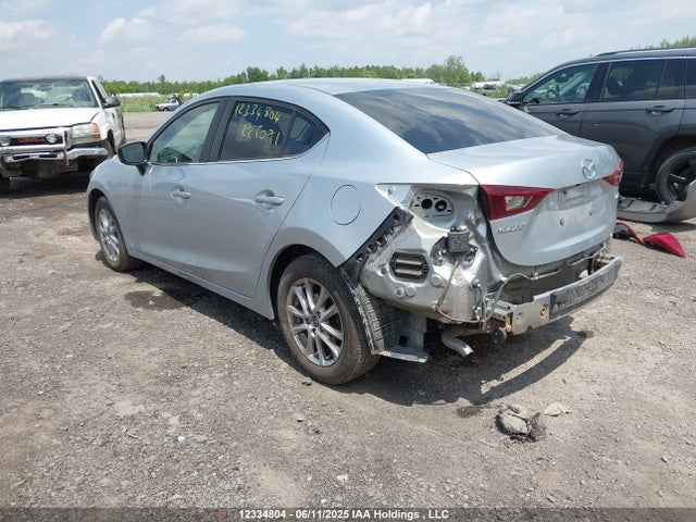 3MZBN1V74JM225071 Mazda pe