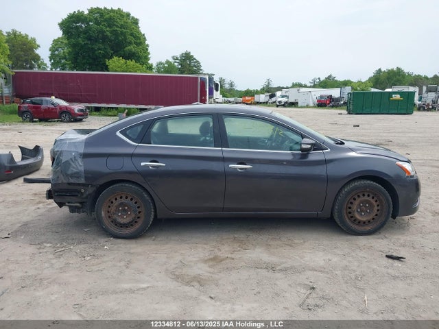 3N1AB7AP7EL647110 Nissan Sentra