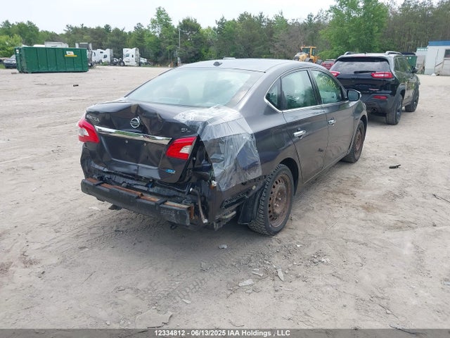 3N1AB7AP7EL647110 Nissan Sentra
