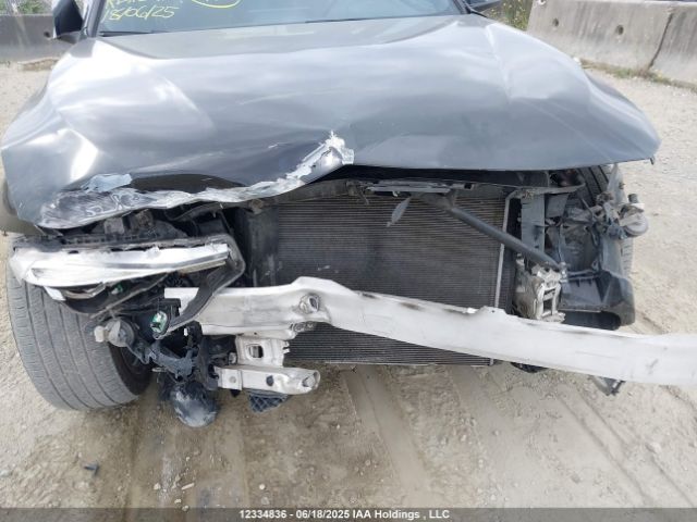 WBA8D9C52JA013425 BMW 330I