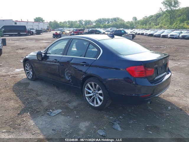 BMW 320i 2014 WBA3C3C56EF985435 Image 3