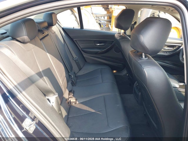 BMW 320i 2014 WBA3C3C56EF985435 Image 8