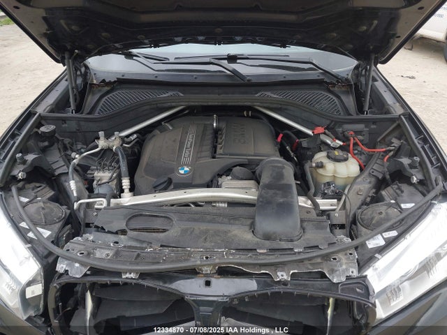 5UXKR0C58J0Y01040 BMW X5