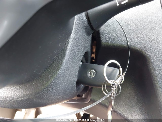 Nissan Rogue 2017 5N1AT2MT5HC804442 Image 11