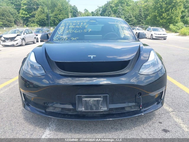 5YJ3E1EA3NF306057 Tesla MODEL 3