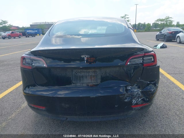 5YJ3E1EA3NF306057 Tesla MODEL 3