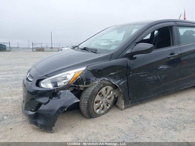 KMHCT5AE9HU332689 Hyundai 2017