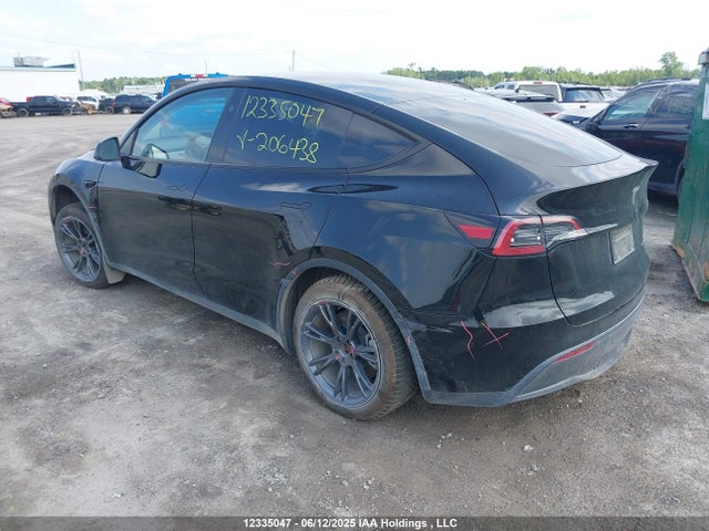 7SAYGDEE1RF206438 Tesla Model Y