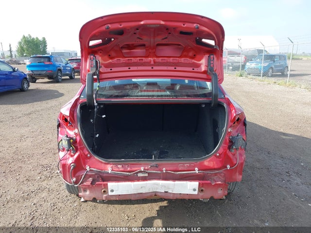 JM1BN1V74J1180892 Mazda pe