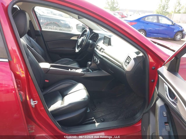 JM1BN1V74J1180892 Mazda pe