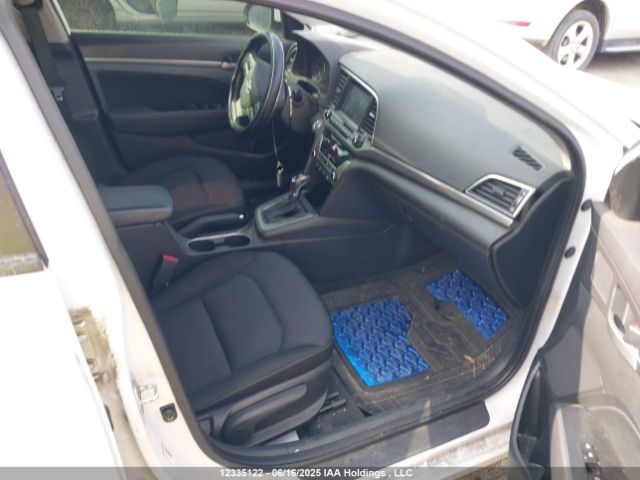KMHD84LF3HU268753 Hyundai 2017