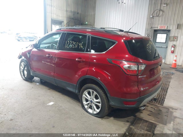 1FMCU9G90HUA42615 Ford 2017