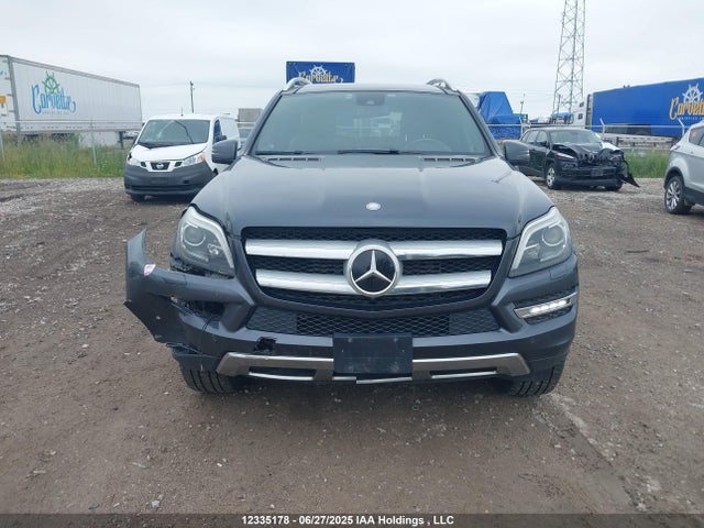 4JGDF2EEXFA559182 Mercedes-Benz 2015