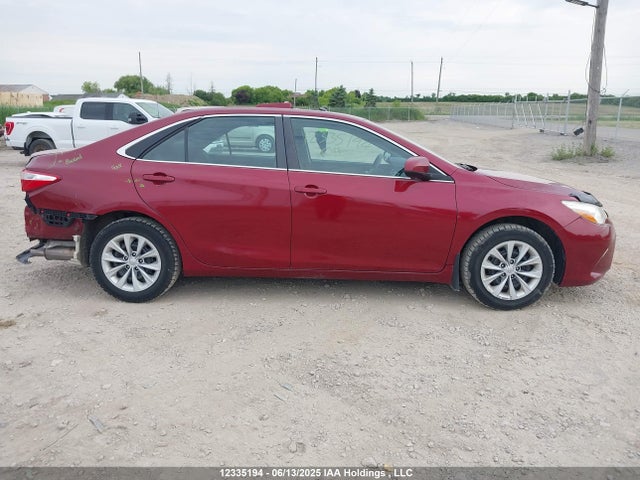 12335194 :رقم المزاد ، 4T1BF1FK6GU543275 vin ، 2016 Toyota Camry Le مزاد بيع