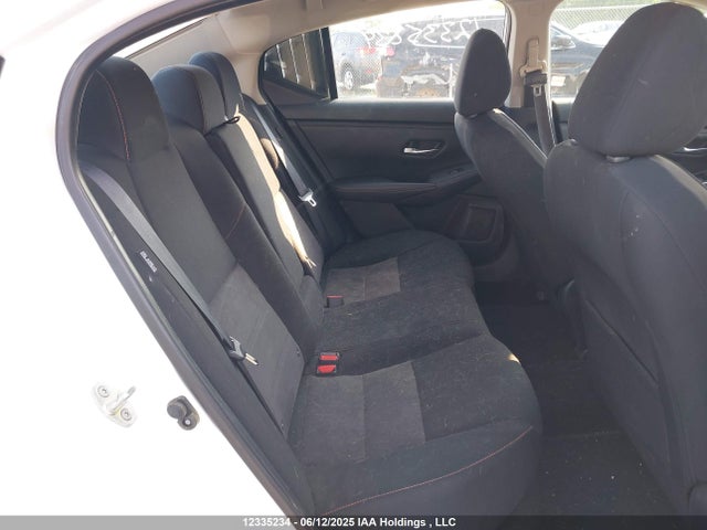 3N1AB8DV4MY224468 Nissan Sentra