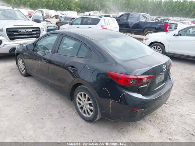 JM1BN1U79H1123521 Mazda pe