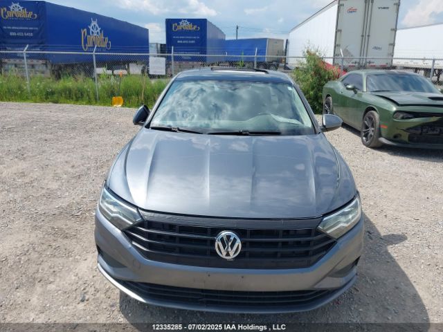 3VWE57BU3KM252600 Volkswagen 1.8 tsi