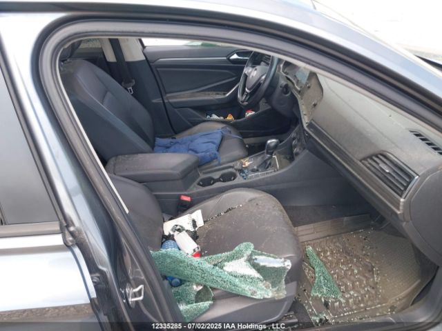 3VWE57BU3KM252600 Volkswagen 1.8 tsi