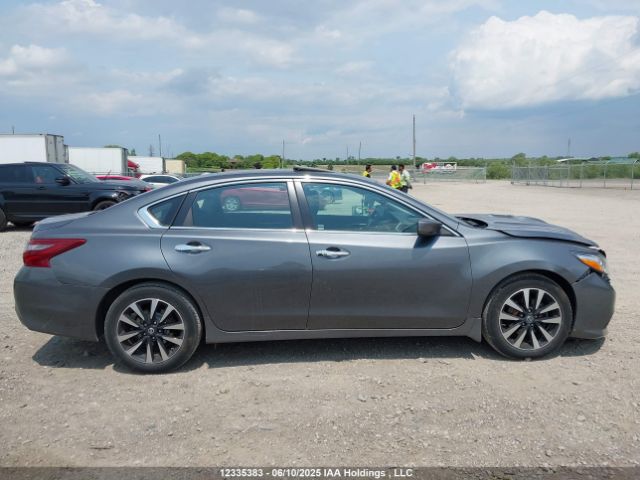 1N4AL3AP7JC241018 Nissan Altima