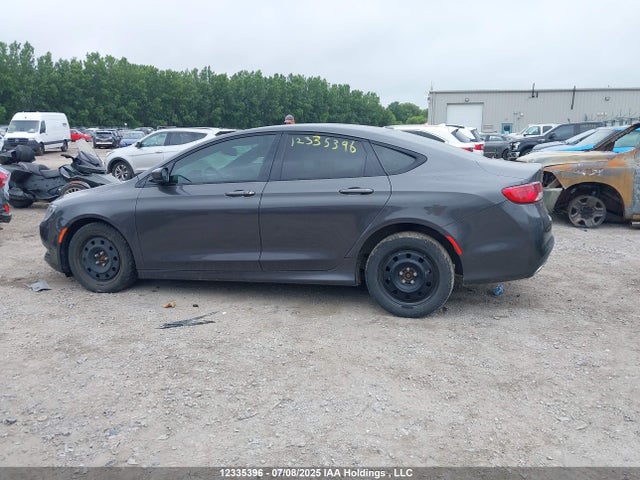 1C3CCCDG4FN727655 Chrysler 200