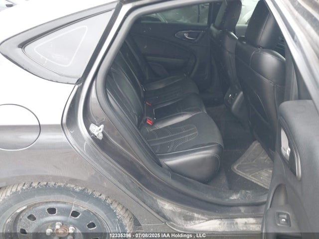1C3CCCDG4FN727655 Chrysler 200